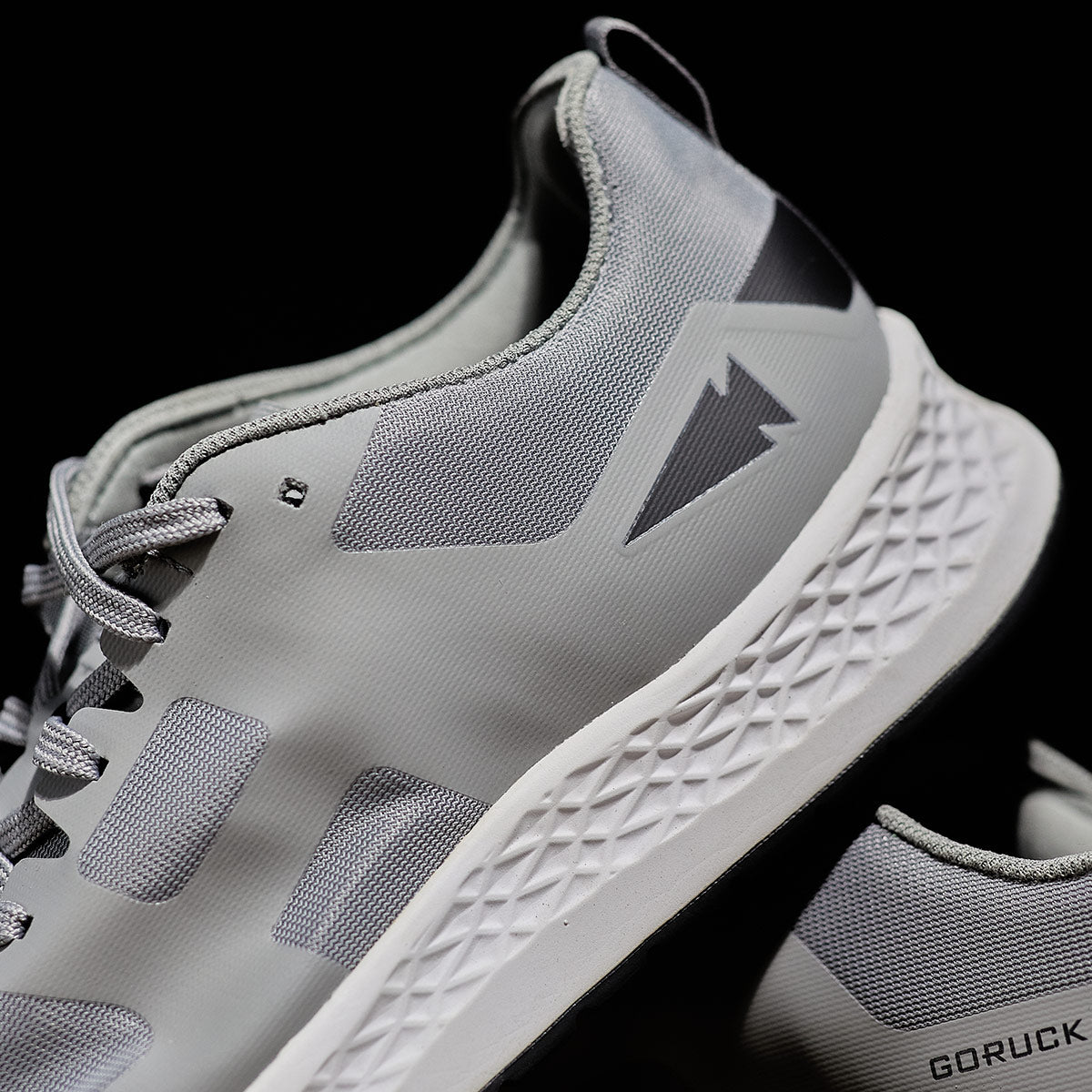 Women's Rough Runner - Speed Grey + White