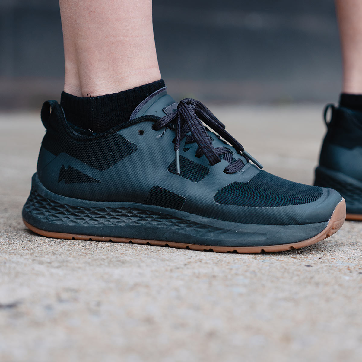 Women's Rough Runners - Black + Gum