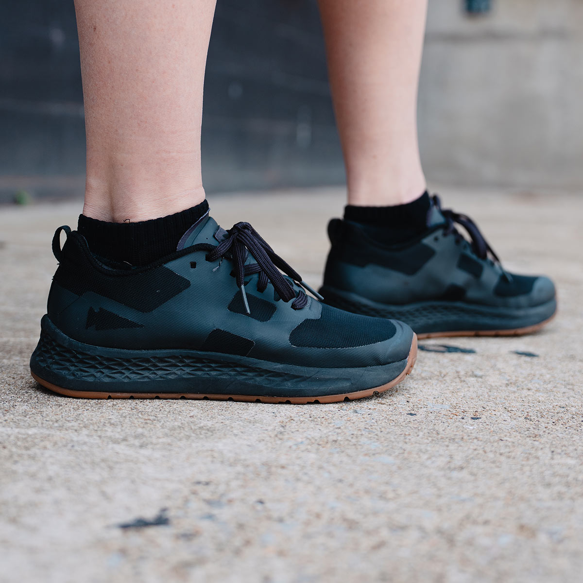 Women's Rough Runners - Black + Gum