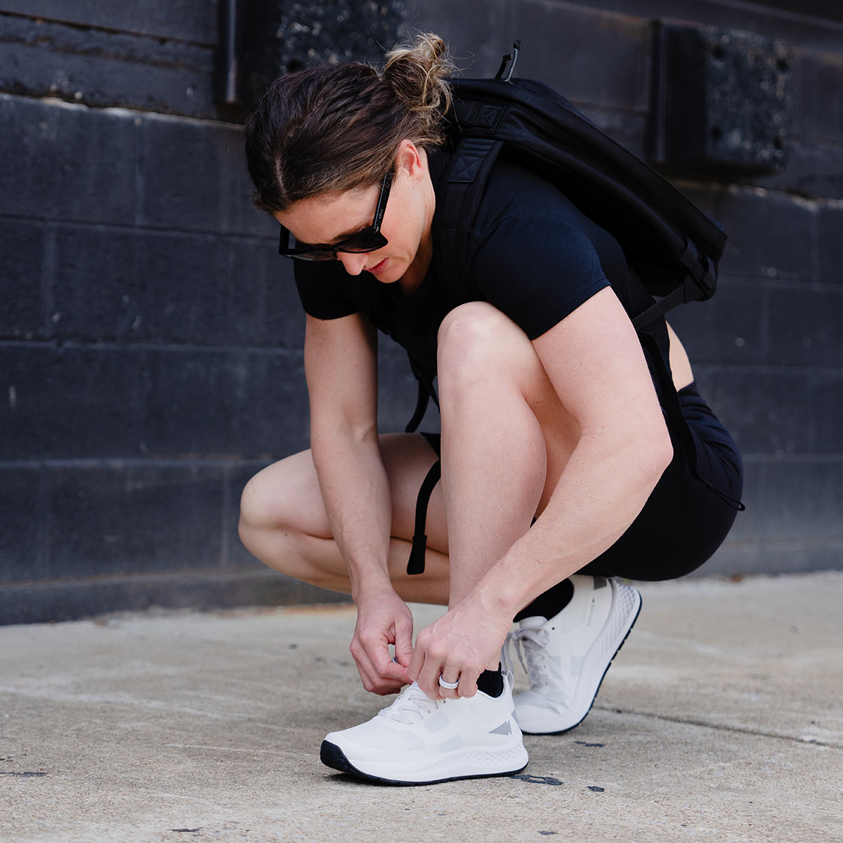 Women's Rough Runner™ - Light Grey + White