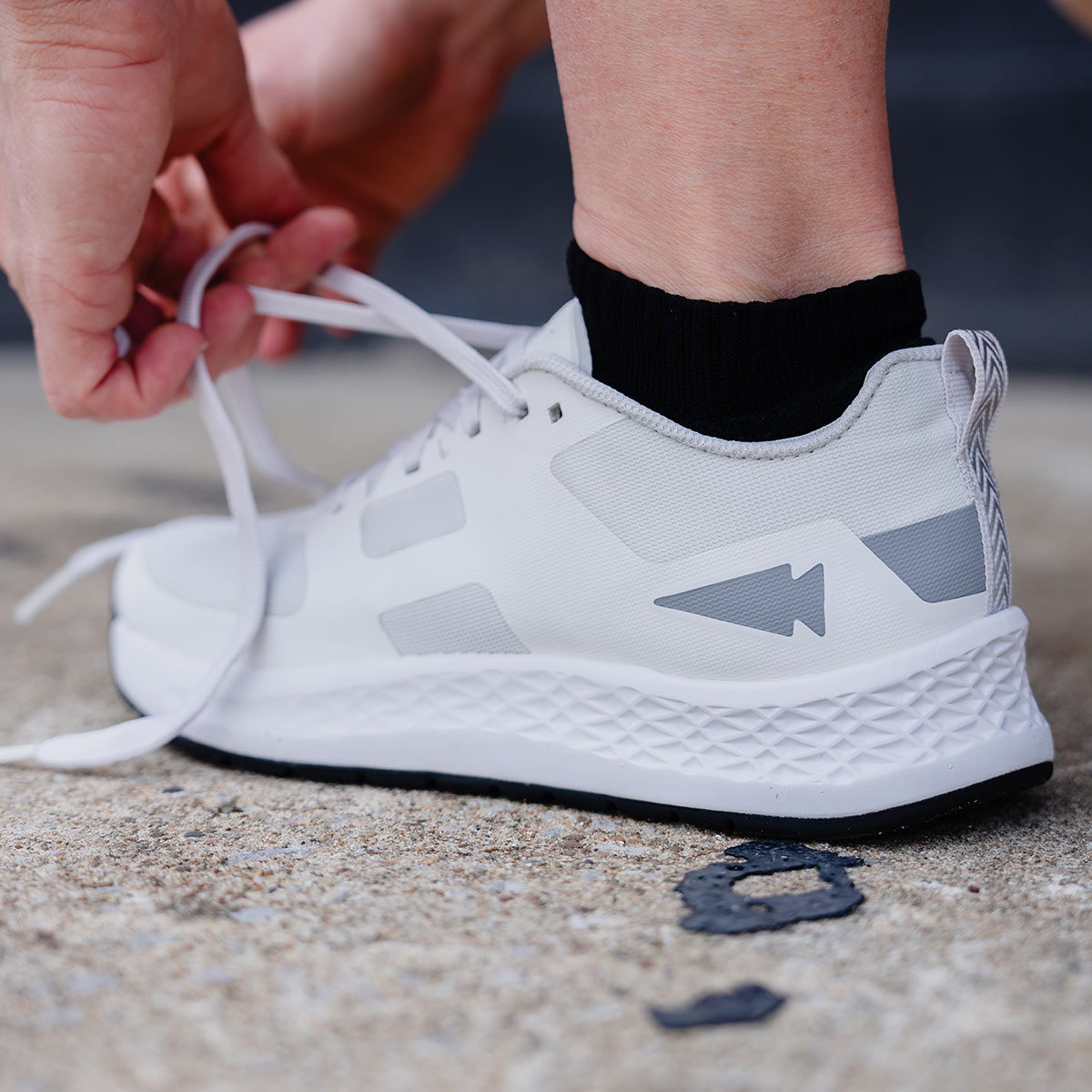 Women's Rough Runner™ - Light Grey + White