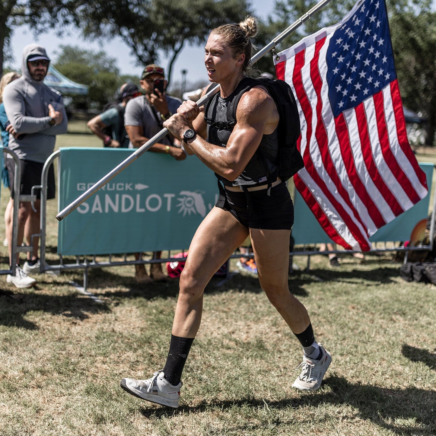 Women's Rough Runner™ - Light Grey + Red + White