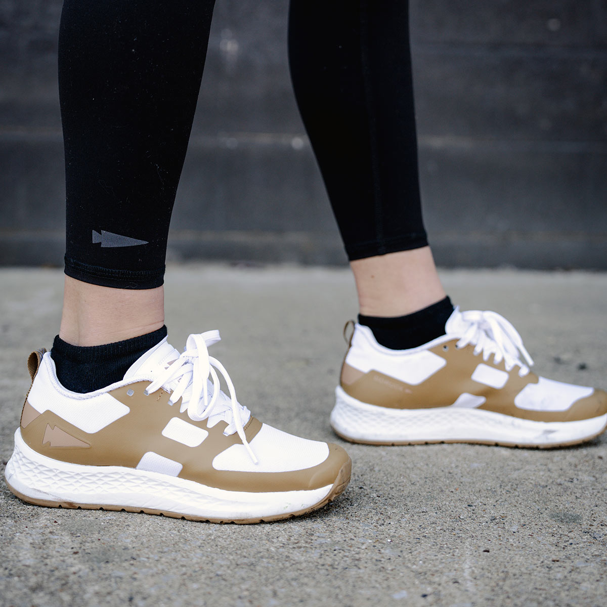 Women's Rough Runner™ - White + Speed Tan + Dark Tan